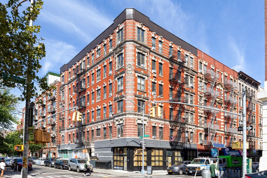 Primary Photo Of 198 Rivington St, New York Apartments For Lease
