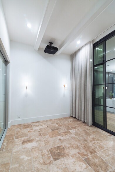 More Photos Of 5100 Kelly Rd, Aledo Coworking Space