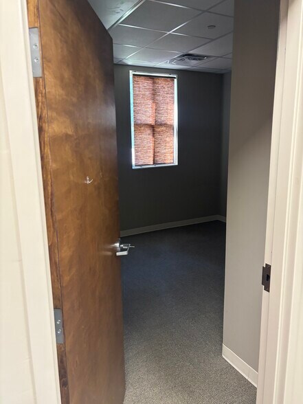 More Photos Of 6225 Greenlee St, Arlington Office For Sale