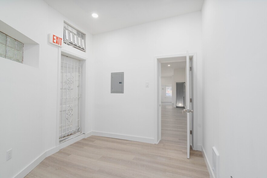 More Photos Of 6319 Germantown Ave, Philadelphia Office Residential For Sale