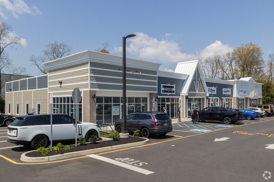 More Photos Of 1861 State Route 35, Wall Township Freestanding For Lease