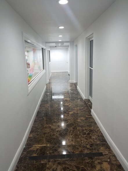 More Photos Of 255 University Dr, Coral Gables Medical For Lease