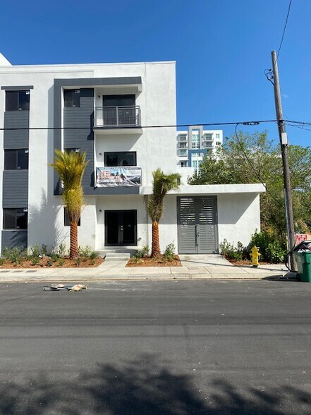 More Photos Of 751 NW 1st St, Miami Apartments For Sale