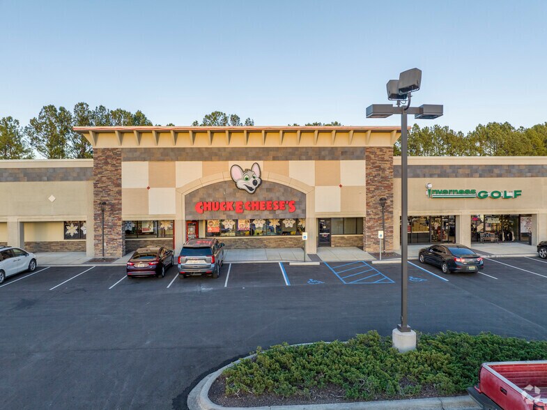 More Photos Of 4637-4647 US Highway 280, Birmingham Unknown For Lease