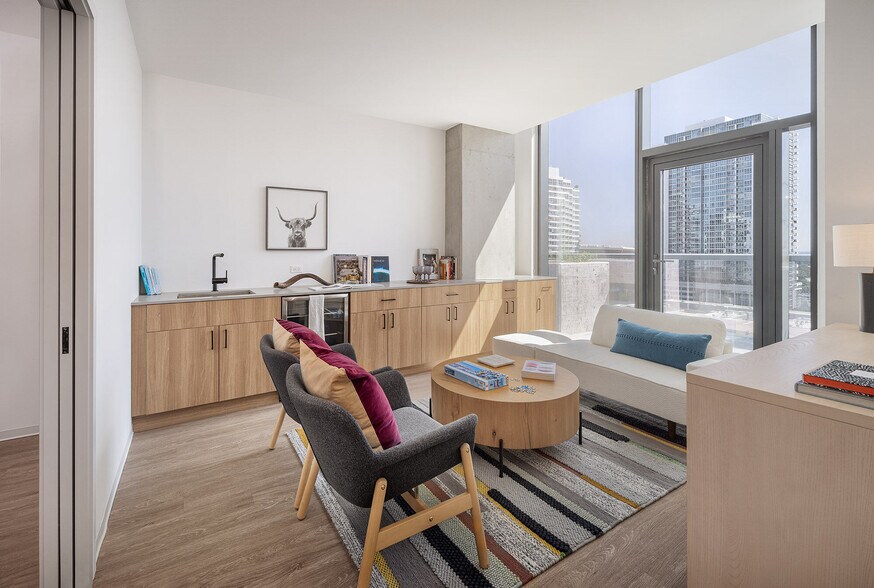 More Photos Of 1717 S Michigan Ave, Chicago Apartments For Lease
