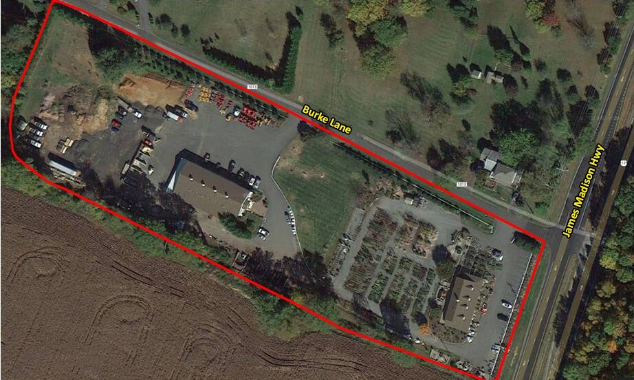 More Photos Of 7159 Burke Ln, Warrenton Freestanding For Lease