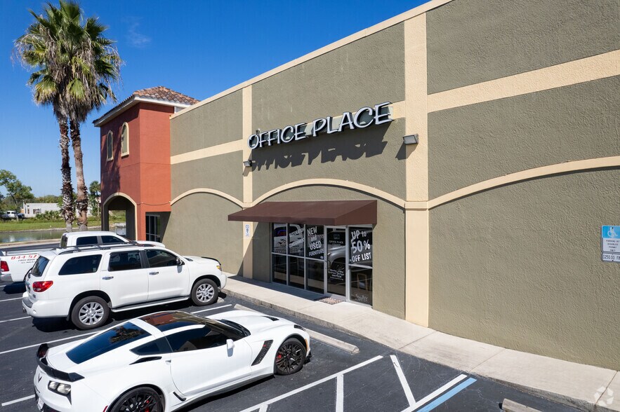 More Photos Of 1025 N Nova Rd, Holly Hill Unknown For Lease