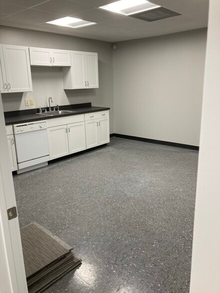 More Photos Of 1064 Gardner Rd, Charleston Medical For Lease