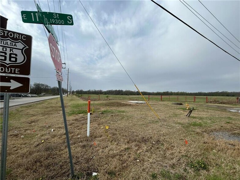 More Photos Of 18596-19216 E 11th St, Tulsa Land For Sale