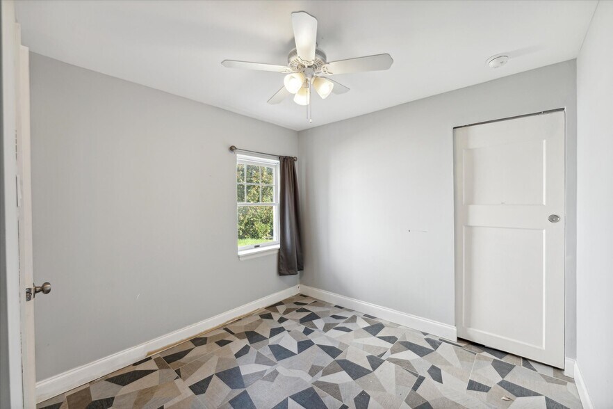 More Photos Of 419 N York Rd, Hatboro Office Residential For Sale
