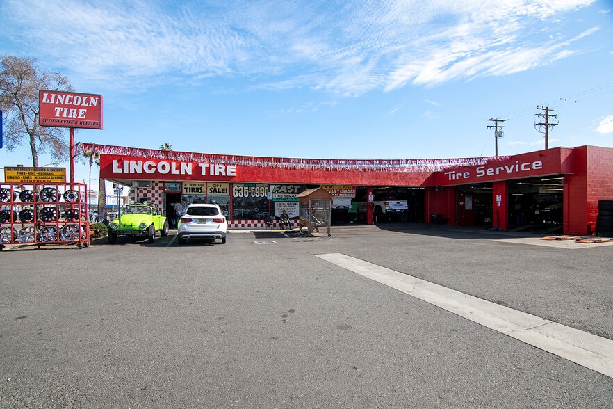 Primary Photo Of 808 W Lincoln Ave, Anaheim Auto Repair For Sale