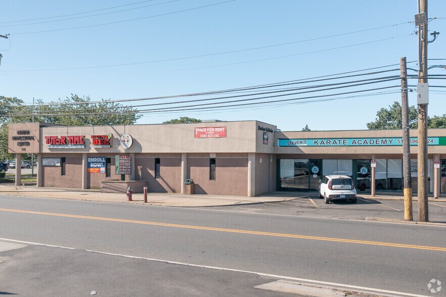 More Photos Of 131 Main St, East Rockaway Storefront Retail Office For Lease