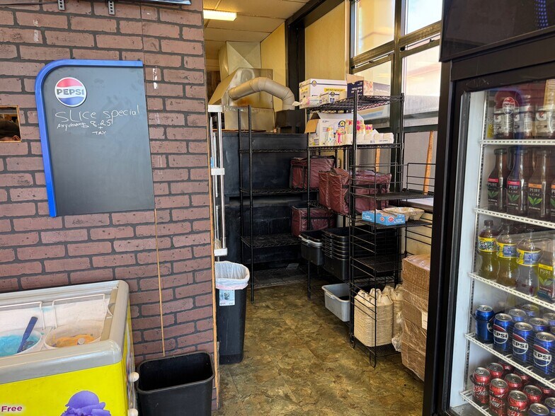 More Photos Of 470 N Franklin St, Holbrook General Retail For Sale