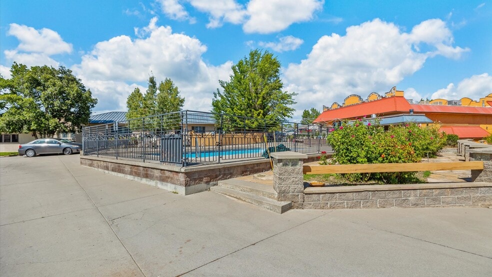 More Photos Of TBD E Main St, Montrose Hotel For Sale