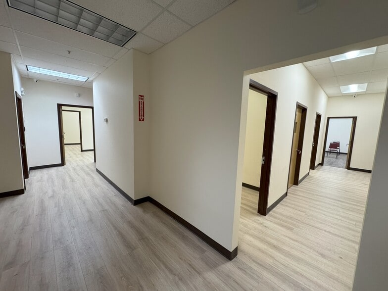 More Photos Of 4446-4450 Park Heights Ave, Baltimore Storefront For Lease