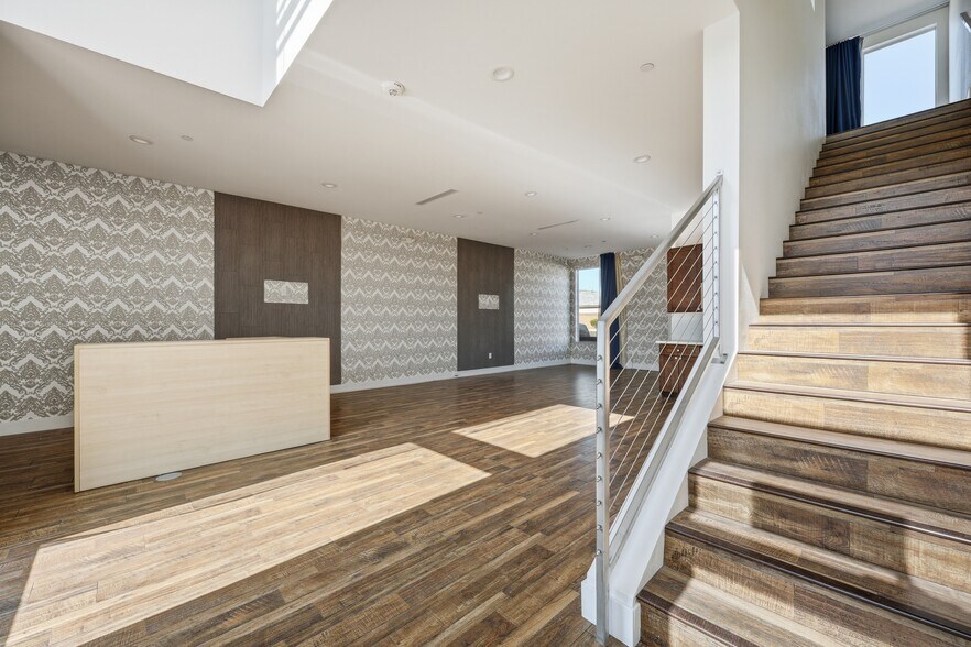 More Photos Of 7336 W Post Rd, Las Vegas Loft Creative Space For Lease
