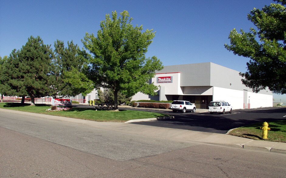 More Photos Of 11809-11839 E 51st Ave, Denver Warehouse For Lease