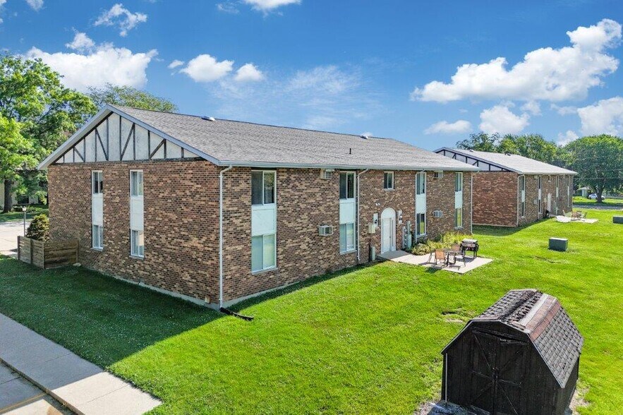 More Photos Of 1 Richards Dr, Keokuk Apartments For Sale