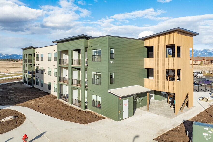Primary Photo Of 715 Timberwolf Pky, Kalispell Apartments For Sale