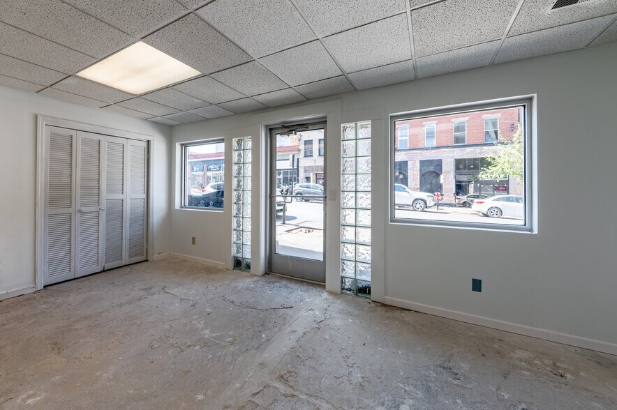 More Photos Of 231 Walnut St, Morgantown Office For Sale