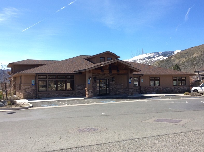 More Photos Of 1425 Vista Ln, Carson City Medical For Sale