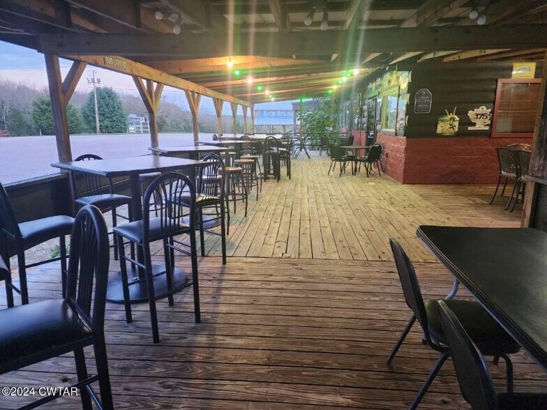 More Photos Of 16045 Hwy 641 S, Bath Springs Restaurant For Sale