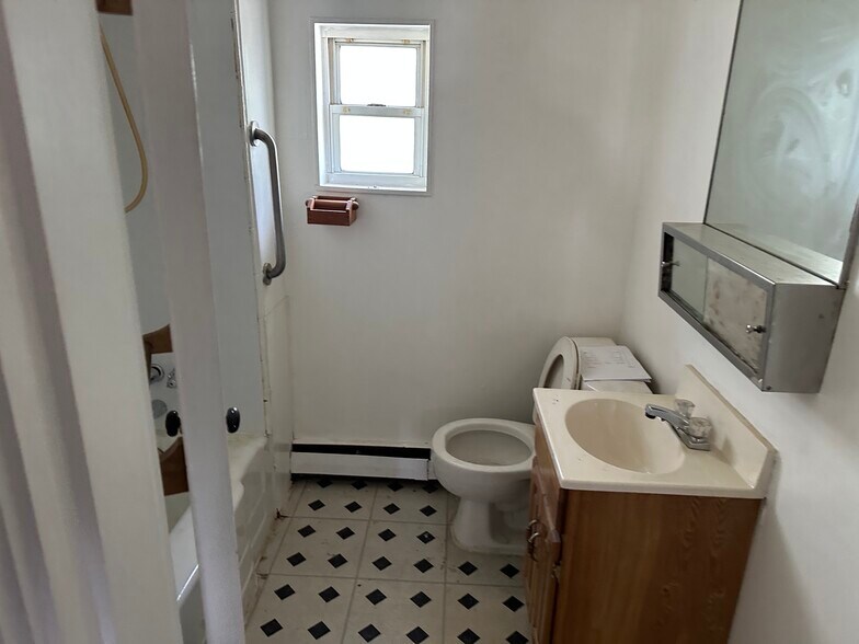 More Photos Of 8180 Steubenville Pike, Mc Donald Multifamily For Sale