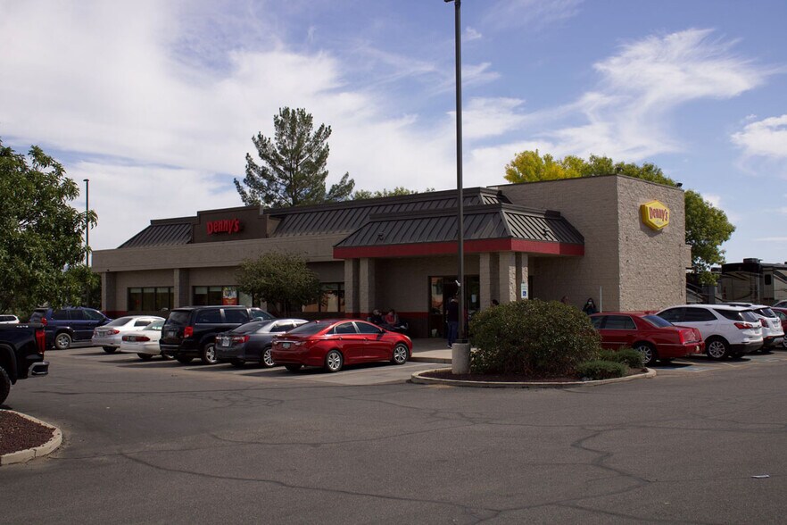 More Photos Of 1630 W State Route 260, Camp Verde Freestanding For Sale