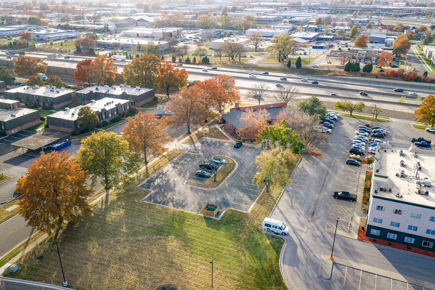 More Photos Of 8880 Ballentine St, Overland Park Office For Sale