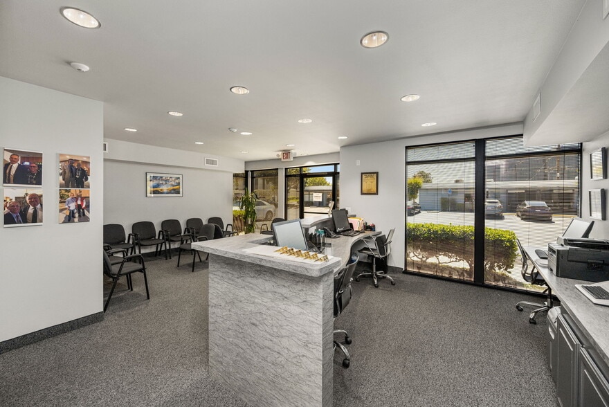 More Photos Of 1761 W Romneya Dr, Anaheim Medical For Lease
