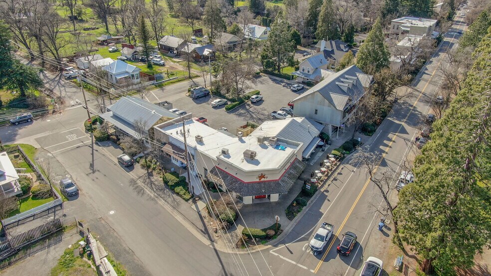 More Photos Of 191 Main St, Murphys General Retail For Sale