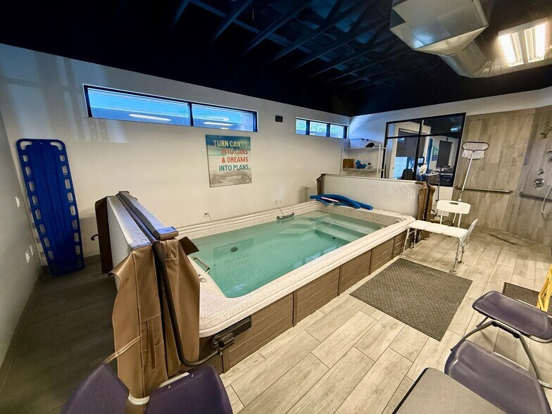 More Photos Of 1472 E Williams Field Rd, Gilbert Medical For Sale