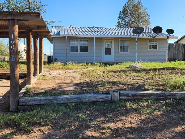 More Photos Of 1601 N County Road 1110, Midland Land For Sale