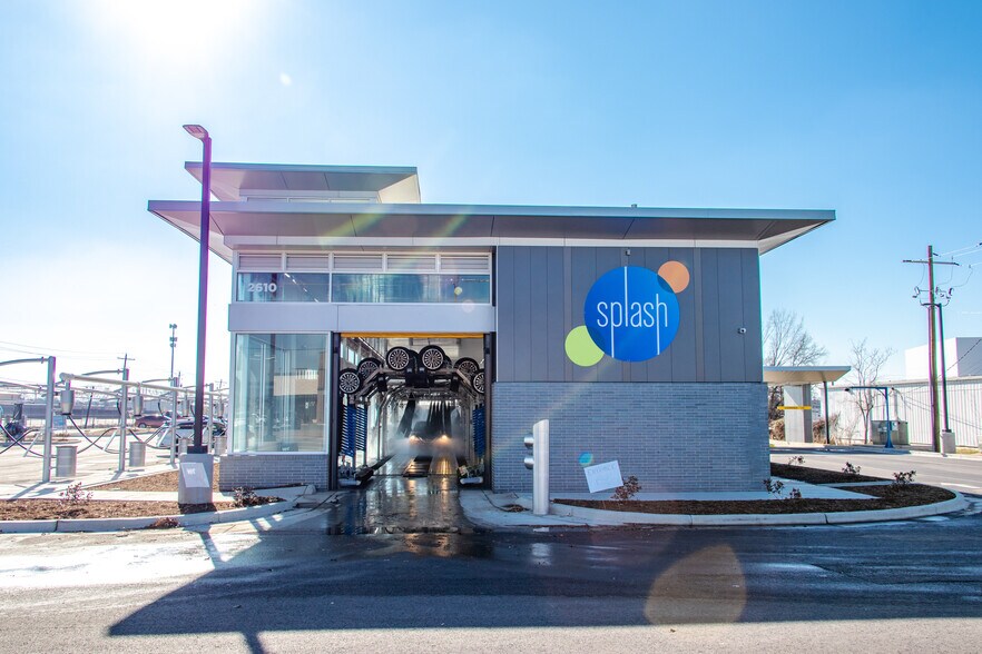 More Photos Of 2610 E Main St, Russellville Carwash For Sale