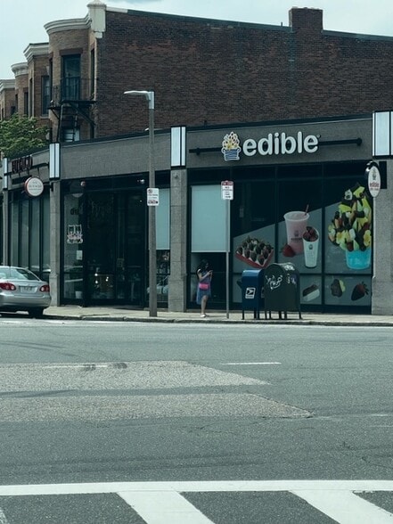 Primary Photo Of 508-512 Park Dr, Boston Storefront For Lease