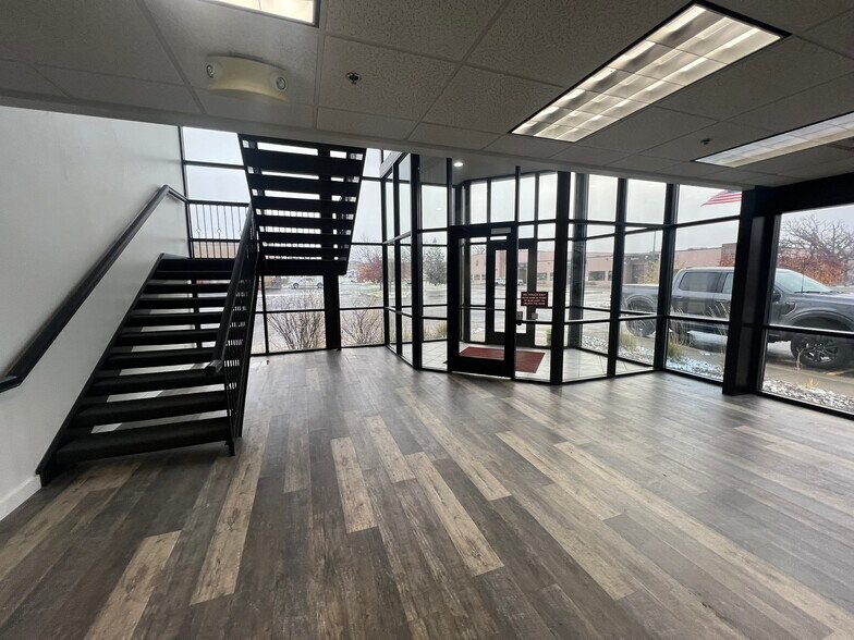 More Photos Of 6441 NW 140th Ct, Ramsey Warehouse For Sale