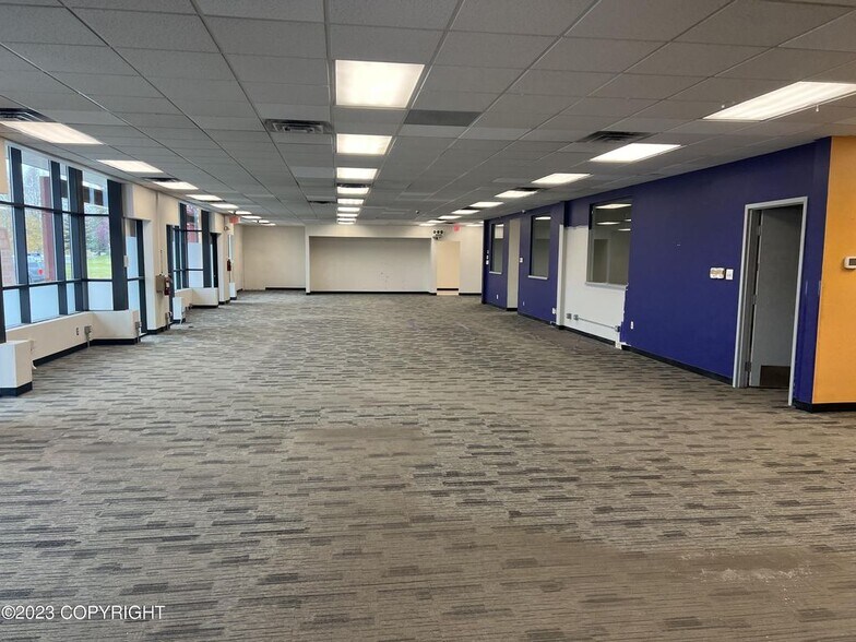 More Photos Of 2210 E Northern Lights Blvd, Anchorage General Retail For Lease