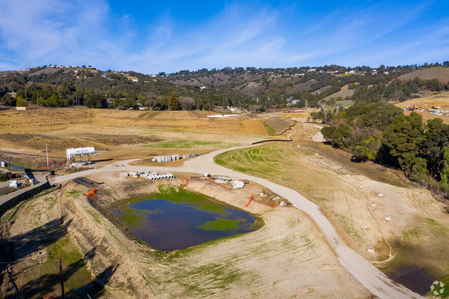 More Photos Of 8750 Mountain Blvd, Oakland Land For Sale