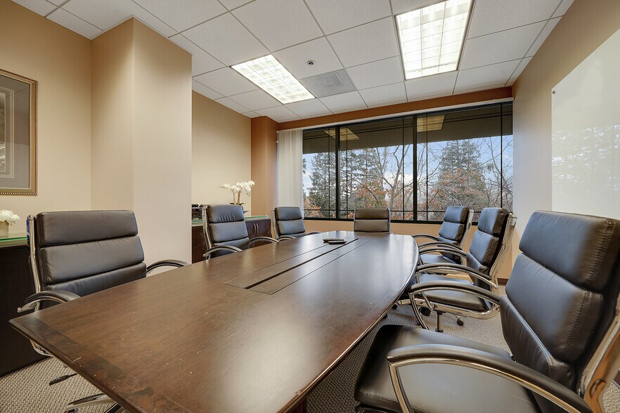 More Photos Of 500 La Gonda Way, Danville Office For Lease