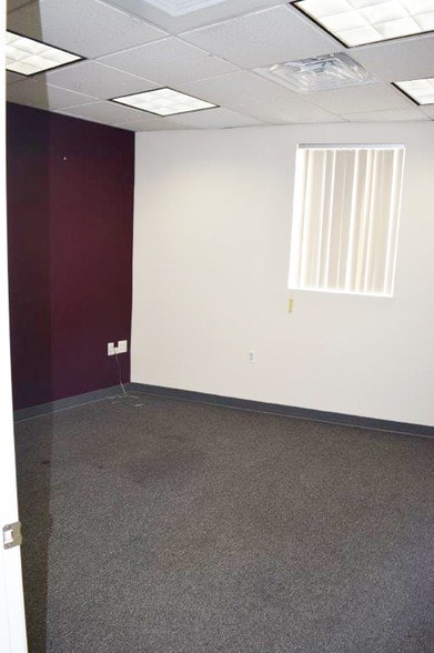 More Photos Of 3351 Park Ave, Wantagh Office For Lease