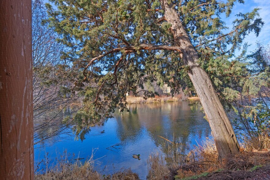 More Photos Of 3105 NE O. B. Riley Rd, Bend Hotel For Sale