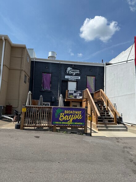 More Photos Of 160 W Broadway St, Sparta Restaurant For Sale