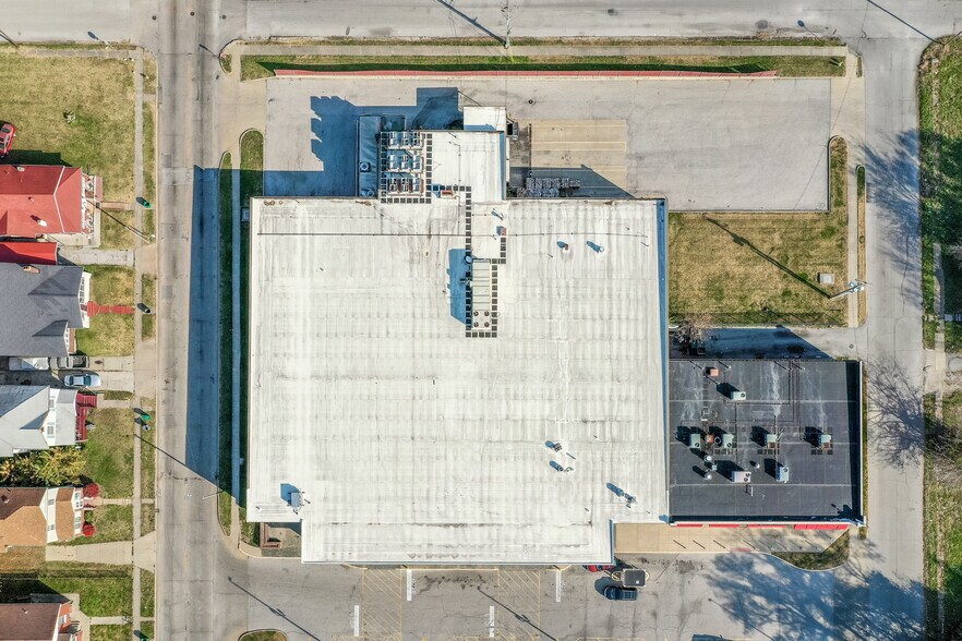 More Photos Of State St, East Saint Louis Unknown For Lease