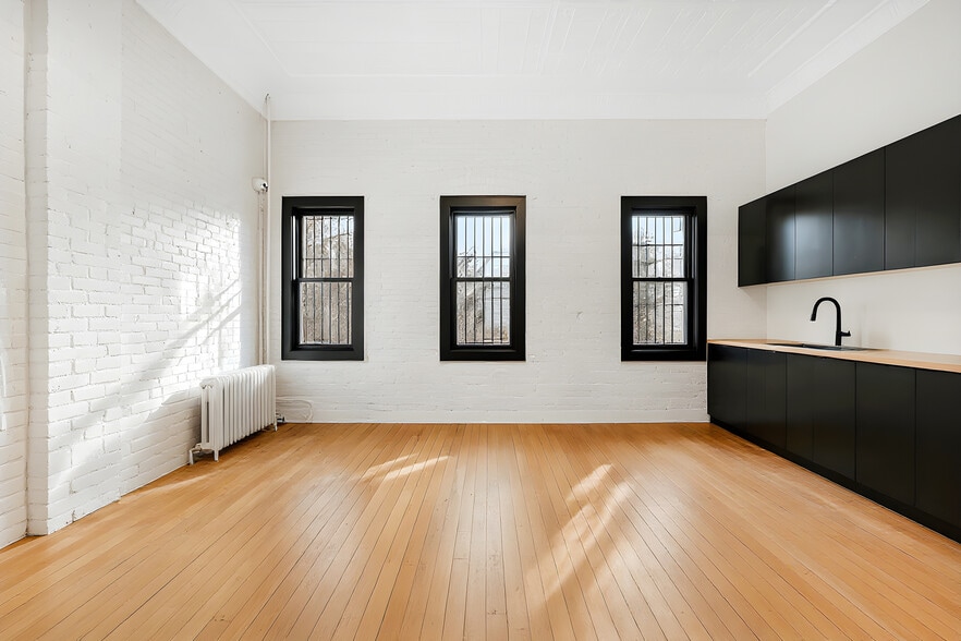 More Photos Of 186 Ocean Ave, Jersey City Storefront Retail Residential For Lease