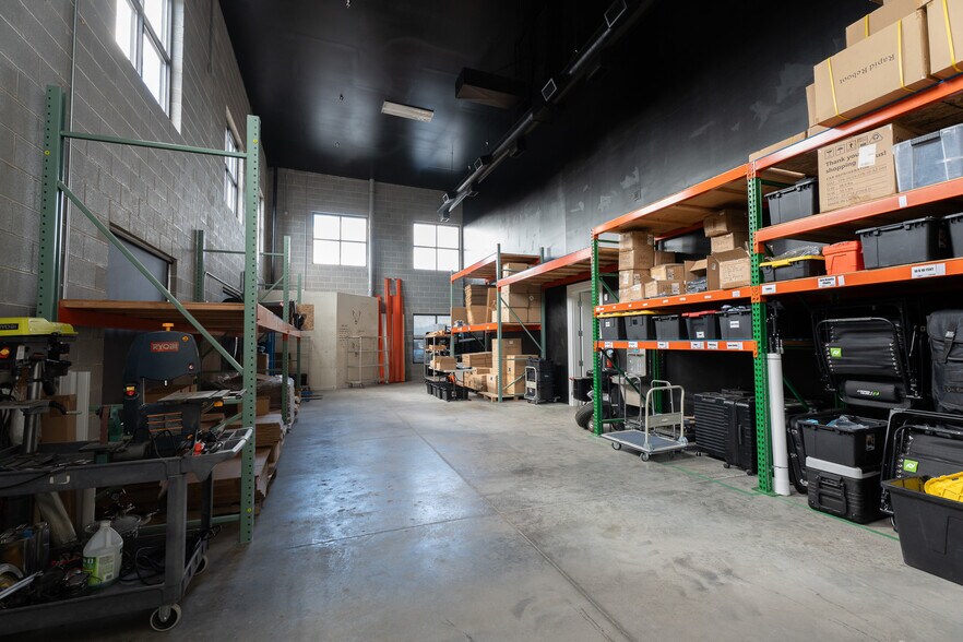 More Photos Of 1396 W 200 S, Lindon Warehouse For Sale