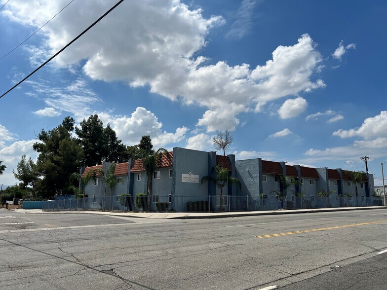 More Photos Of 1525 E Lynwood Dr, San Bernardino Apartments For Sale