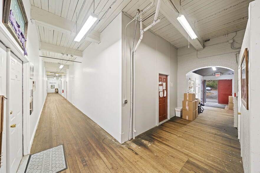 More Photos Of 215 Shady Lea Rd, North Kingstown Warehouse For Sale