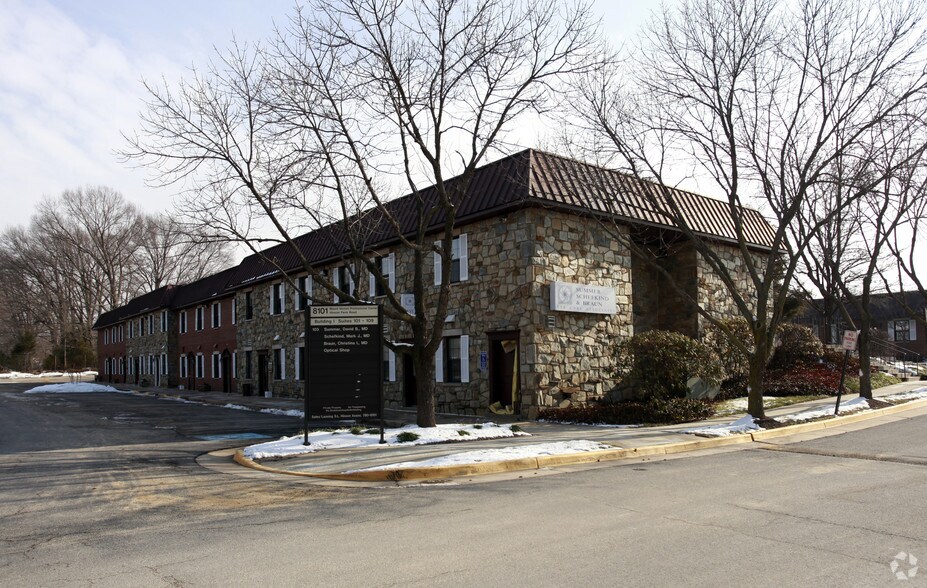 More Photos Of 8101 Hinson Farm Rd, Alexandria Medical For Sale