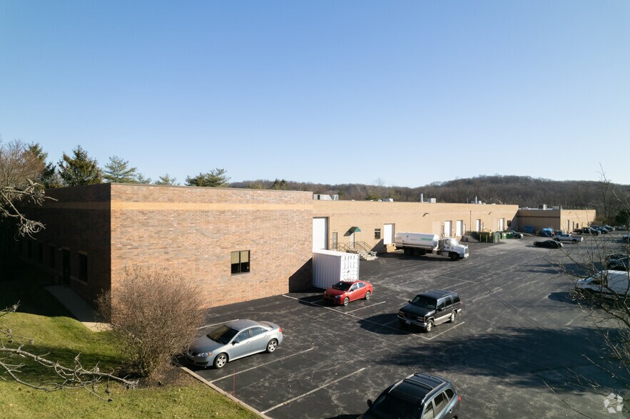 More Photos Of 440 Creamery Way, Exton Research And Development For Lease