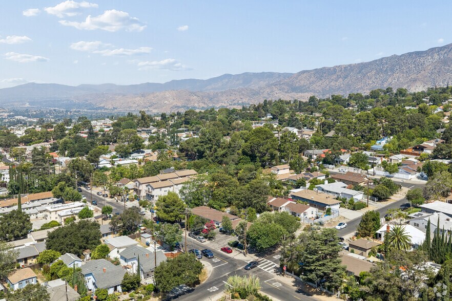 More Photos Of 6801-6809 Valmont St, Tujunga Apartments For Sale